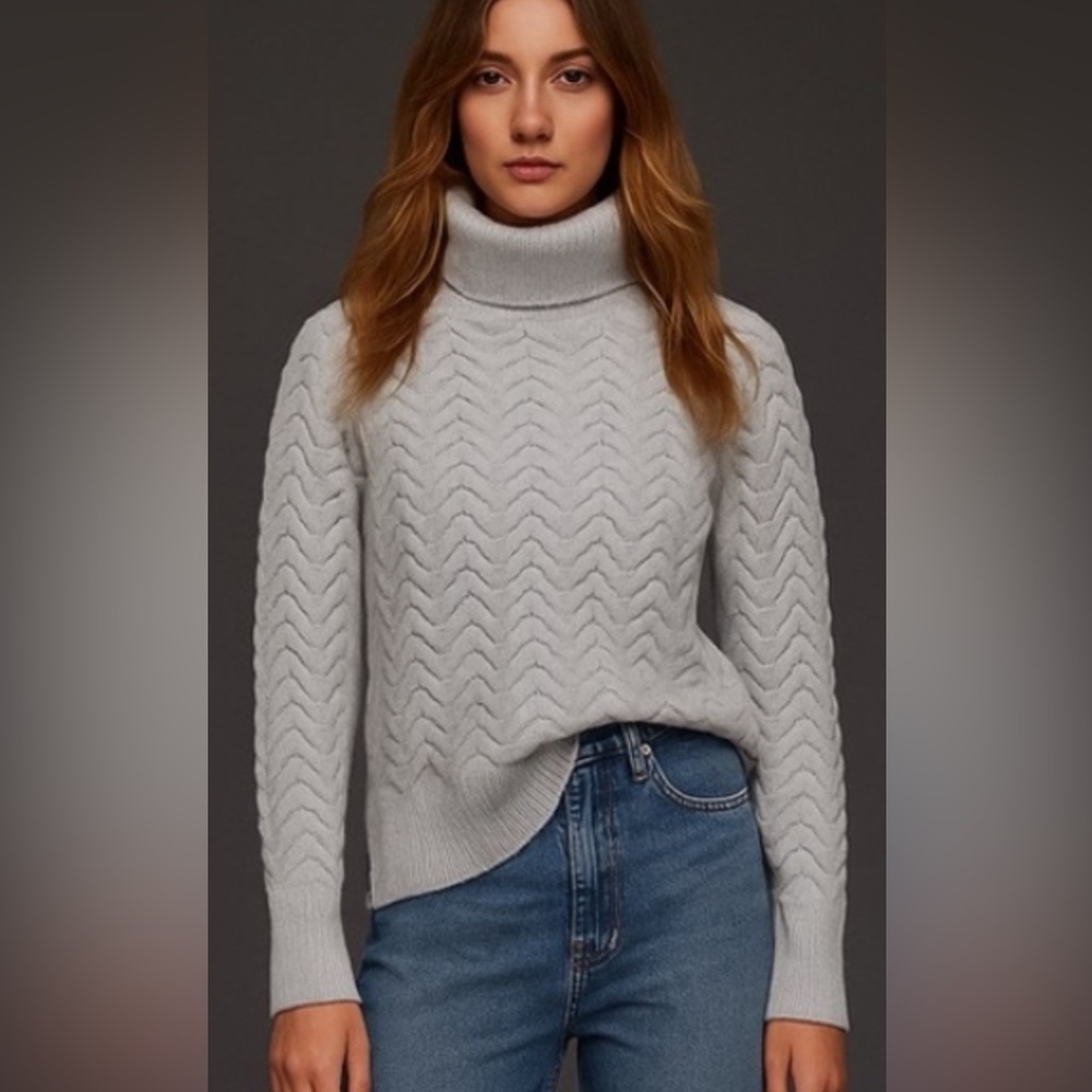 Aritzia Wilfred Free 100% Wool Turtleneck Chevron Pattern Sweater Size Sm Gray